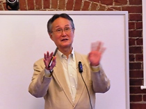 小野塚知二教授・中島隆博教授による「人文社会科学の俯瞰」講義
