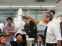 家教授による実演は驚きの連続でした