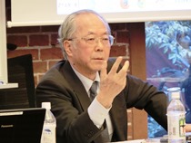 浅島誠名誉教授