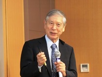 山田興一総長室顧問よる「プログラムの説明」