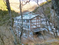 赤城山中腹(標高約900m)にある宿